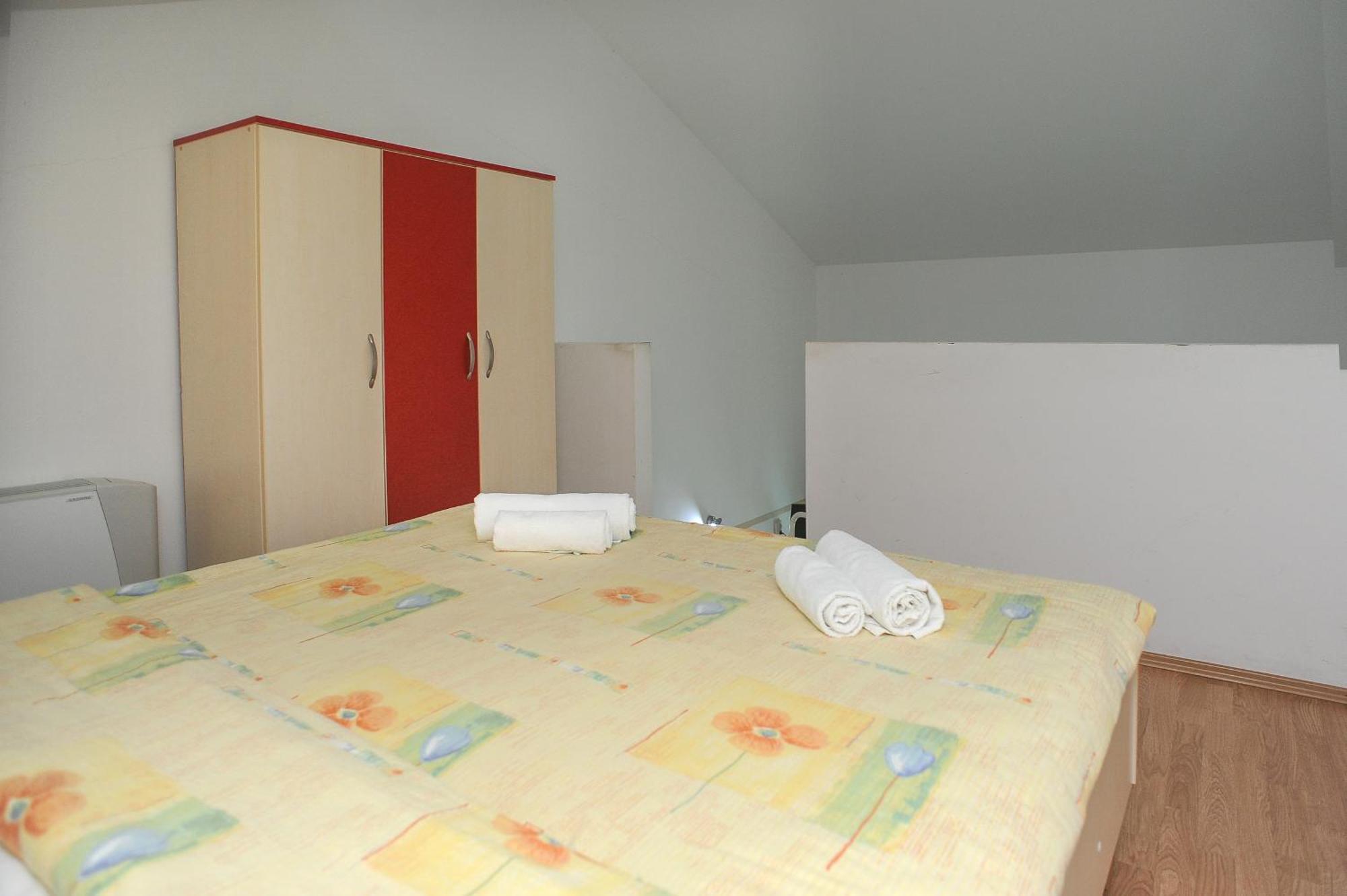 Apartmani Vila Caska Cameră foto